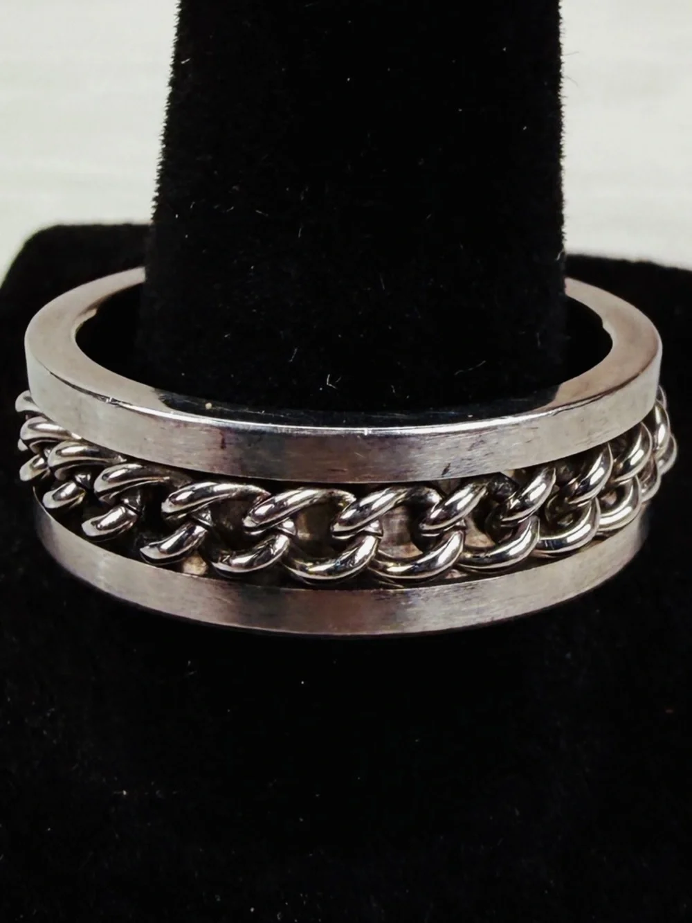 Silvertone Chain Detail Wide Band Ring Size 11 Modern Statement